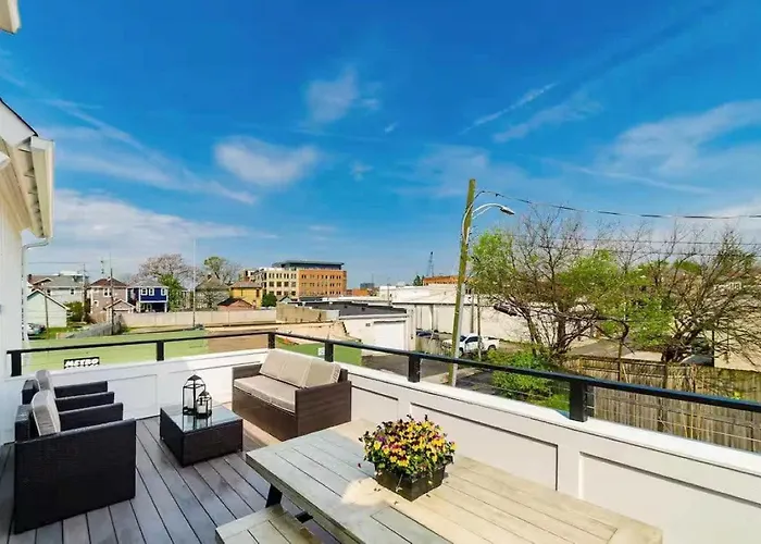 Jungle House Designer Residences - Downtown * Columbus