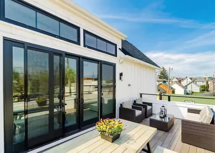 Jungle House Designer Residences - Downtown * Columbus